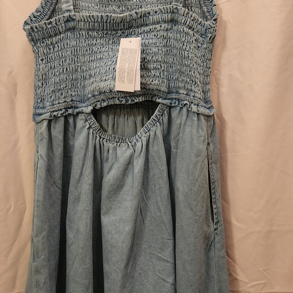 BNWT ADORABLE LIGHT DENIM MINI DRESS FROM AMERICAN EAGLE SIZE S